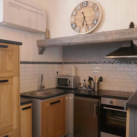 Appartement A 50 M De La Place Aux Herbes Uzès Exterior foto
